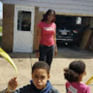 Meet your Posher, Lizzy